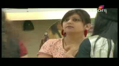 Watch Bigg Boss 5 - Shonali captaincy divides the House (27-October-2011) Video