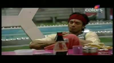 Watch Bigg Boss 5 - Siddharth strikes deal with Shonali (27-October-2011) Video