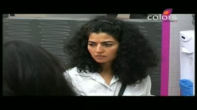 Watch Bigg Boss 5 - Shakti is a coward man, Shradhha (30-October-2011) Video