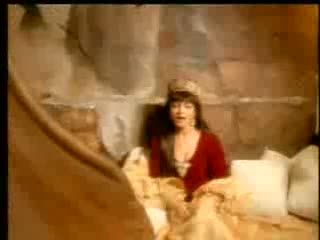Watch DEKHI HAI SARI DUNIYA Video