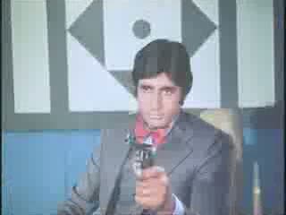 Watch Shahrukh Khan And Farhan Akhtar To Have Don 2 Game Video