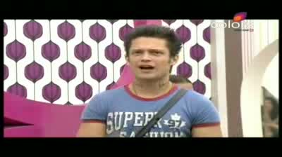 Watch Bigg Boss 5 - Vida and Siddharth make-up, Juhi has her first show-down (4-November-2011) Video