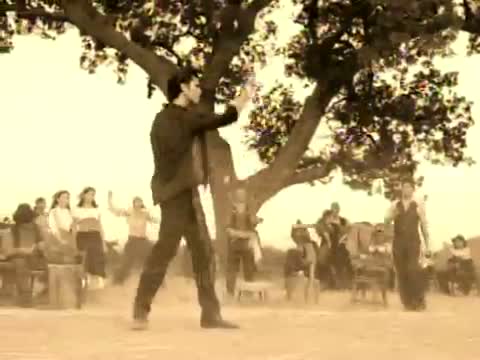 Watch Jennifer Lopez - Ain't It Funny (Alt Version) Video