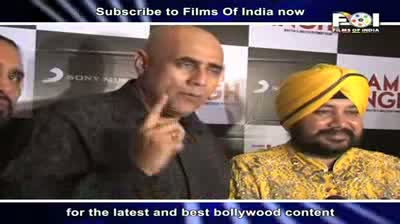 Watch Daler Mehndi's Live Performance Video