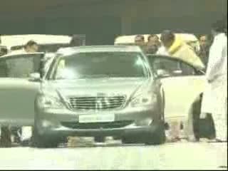 Watch Aishwarya Rai Bachchan Gets Hospitalised  Video