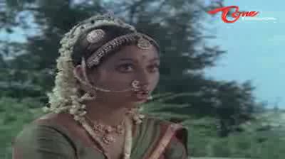 Watch Saptapadi - Telugu Songs - Bhamane Satyabhamane - Ramana Murthy - Sabitha Video