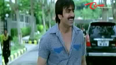 Watch Hot Bhuvaneswari Superb Scene With Raviteja Video