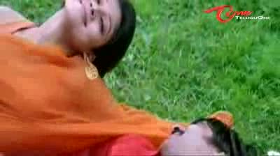 Watch Anjaneyulu - Telugu Songs - Yem Vayaso - Ravi Teja - Nayanatara Video