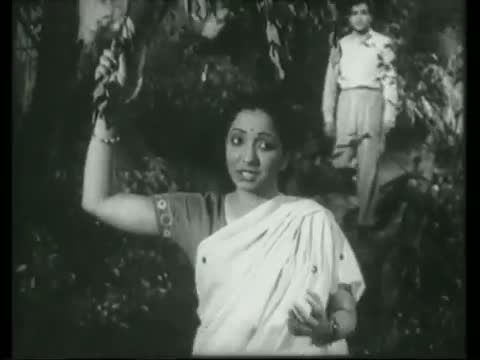 Watch Bahut Betaqalluf - Ghar Ki Izzat - Dilip Kumar & Manorama Shanthi Video