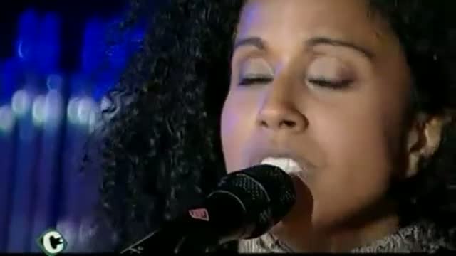 Watch Susheela Raman - Ye Meera Deewanapan Hai (Live) Video