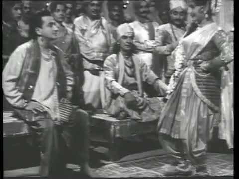 Watch Main To Janam Janam Ki Pyaasi - Dance Song - Kavi Kalidas Video