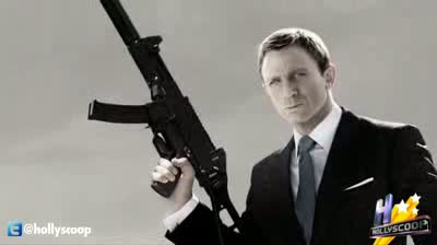 Watch Daniel Craig Slams the Kardashians Video