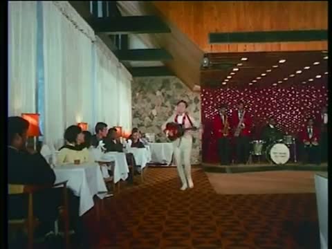 Watch One Two Three - Kismat - Biswajeet and Babita Kapoor Video
