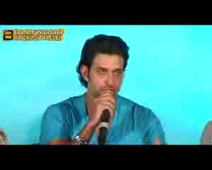 Watch Hrithik Roshan goes on a GIFTING spree Video