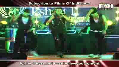 Watch Hard Kaur Performs At College Festival Video