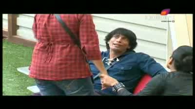 Watch Bigg Boss 5 - Episode 64, Part 4 (December 05, 2011) Video