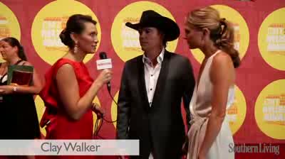 Watch 2011 CMT Music Awards - Red Carpet Highlights Video