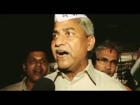 Watch Anna Hazare protest for lokpal bill Video