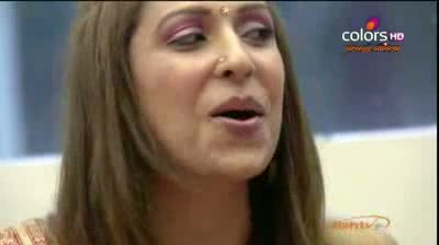 Watch Bigg Boss Season 5 - 13th December 2011 Part 1 Video