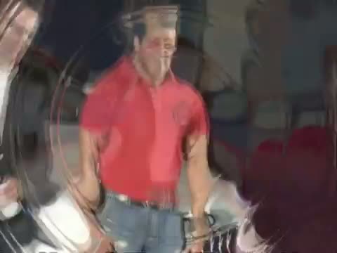 Watch Salman- Shahrukh To Clash On EID 2012? Video