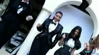 Watch Kardashians Christmas Card..!!! Video