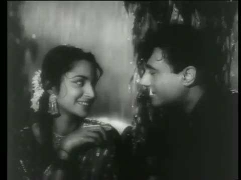 Watch Jo Ijajat Ho To Ek Baat Kahu - Romantic Song - Baat Ek Raat Ki Video