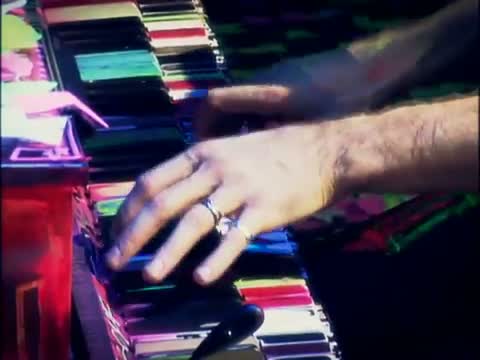 Watch Christmas Lights (Live in Berlin, 21 Dec 2011) - Coldplay Video