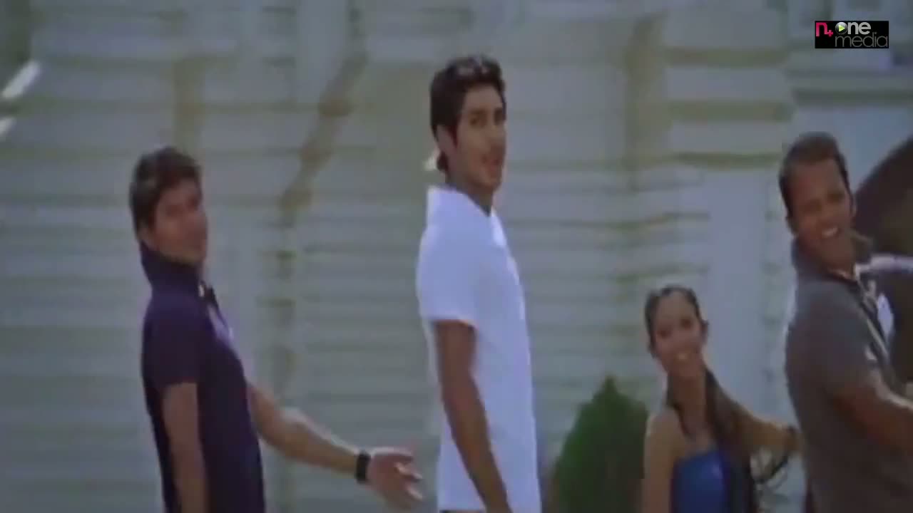 Watch Ek Deewana Tha, Official Song - HOSANNA Promo Video