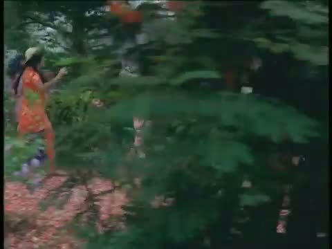 Watch Oh Manchali Kaha Chali - Old Song - Manchali Video