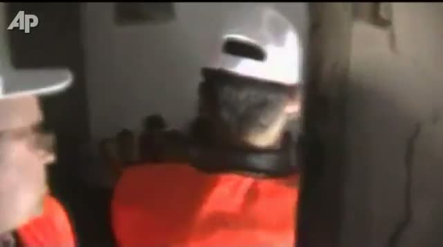 Watch Syrian Forces Firing, Despite Observers Video