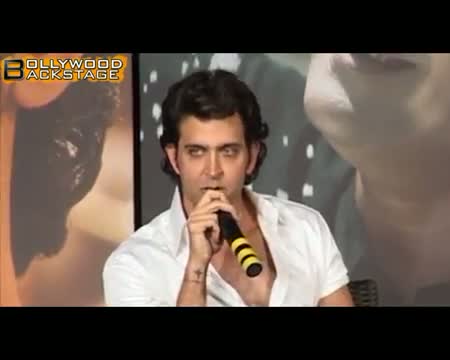 Watch Hrithik Roshan shows how to KISS Video