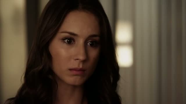 Watch Pretty Little Liars Clip - The Blonde Leading the Blind Video