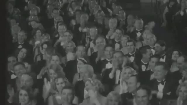 Watch The best bits of Uggie the dog from The Artist Video