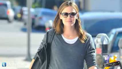 Watch Jennifer Garner - Baby Name Choices DefinitelyÃ‚Â Disney Video