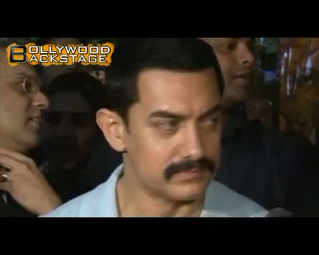 Watch Aamir Khan ESCAPES fire outbreak Video