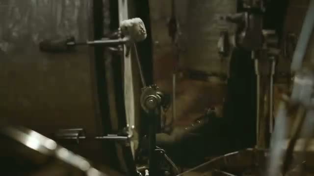 Watch Adele - Rolling In The Deep Video