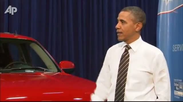 Watch President Barack Obama Steers to D.C. Auto Show Video