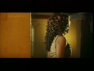 Watch HOT Bed Scene From Meri Aashiqui Video