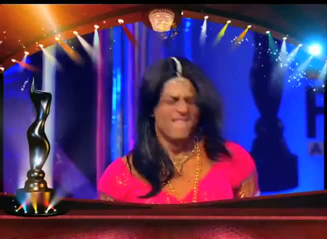 Watch 57th Fimfare Awards 2011 - SRK and Ranbir with Ladies - Promo Video