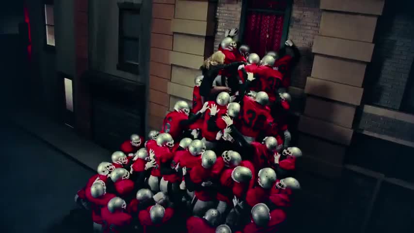 Watch Give Me All Your Luvin (Feat. M.I.A. and Nicki Minaj) Video