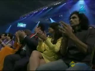 Watch Zee Cine Awards 2012 (04-Feb-12) Part - 5 Video