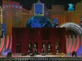 Watch Zee Cine Awards 2012 (04-Feb-12) Part - 14 Video