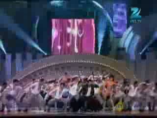 Watch Zee Cine Awards 2012 (04-Feb-12) Part - 17 Video