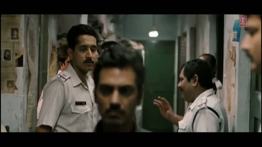 Watch Piya Tu Kahe Rootha Re - Kahaani - Ft. Vidya Balan Video