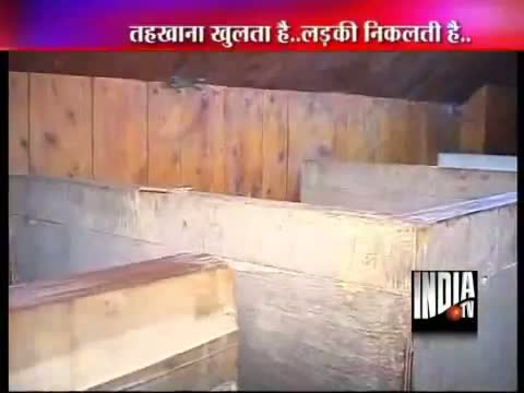 Watch Mumbai Police Bust $ex Racket, 14 Persons Arrested Video