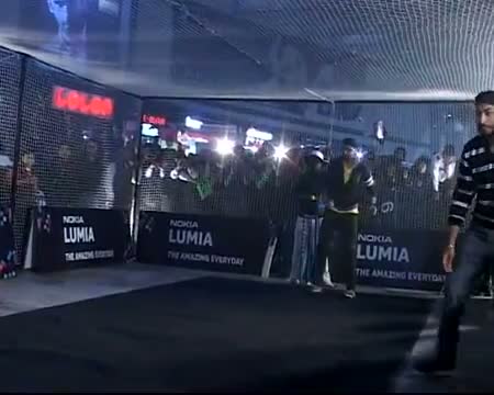 Watch Nokia Lumia Flash Cricket Video