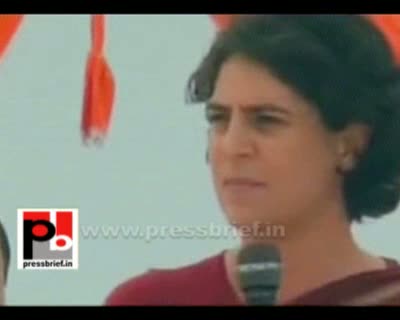 Watch Priyanka Gandhi Vadra in Balbhadrapur, Amethi (U.P) on 3 Feb 2012 Video