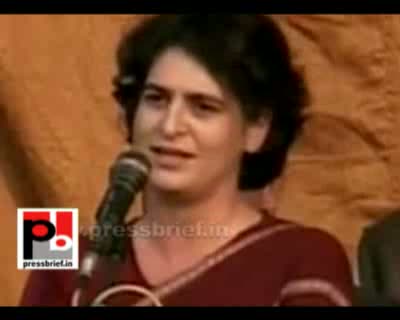 Watch Priyanka Gandhi Vadra in Musafirkhana, Amethi (U.P), 3rd Feb. 2012 Video