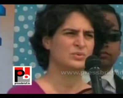 Watch Priyanka Gandhi in Inhauna, Tiloi, 5 th Feb. 2012 Video