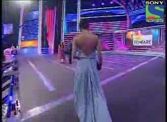 Watch Filmfare Awards - Best Female Critics - Priyanka Chopra Video